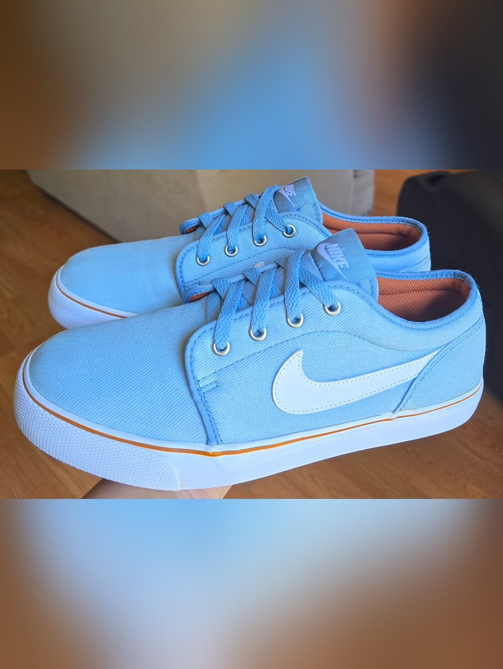 Sz 10.5 Men's NIKE YOKI LOW TXT Worn Blue/Tawny/White Casual Shoes